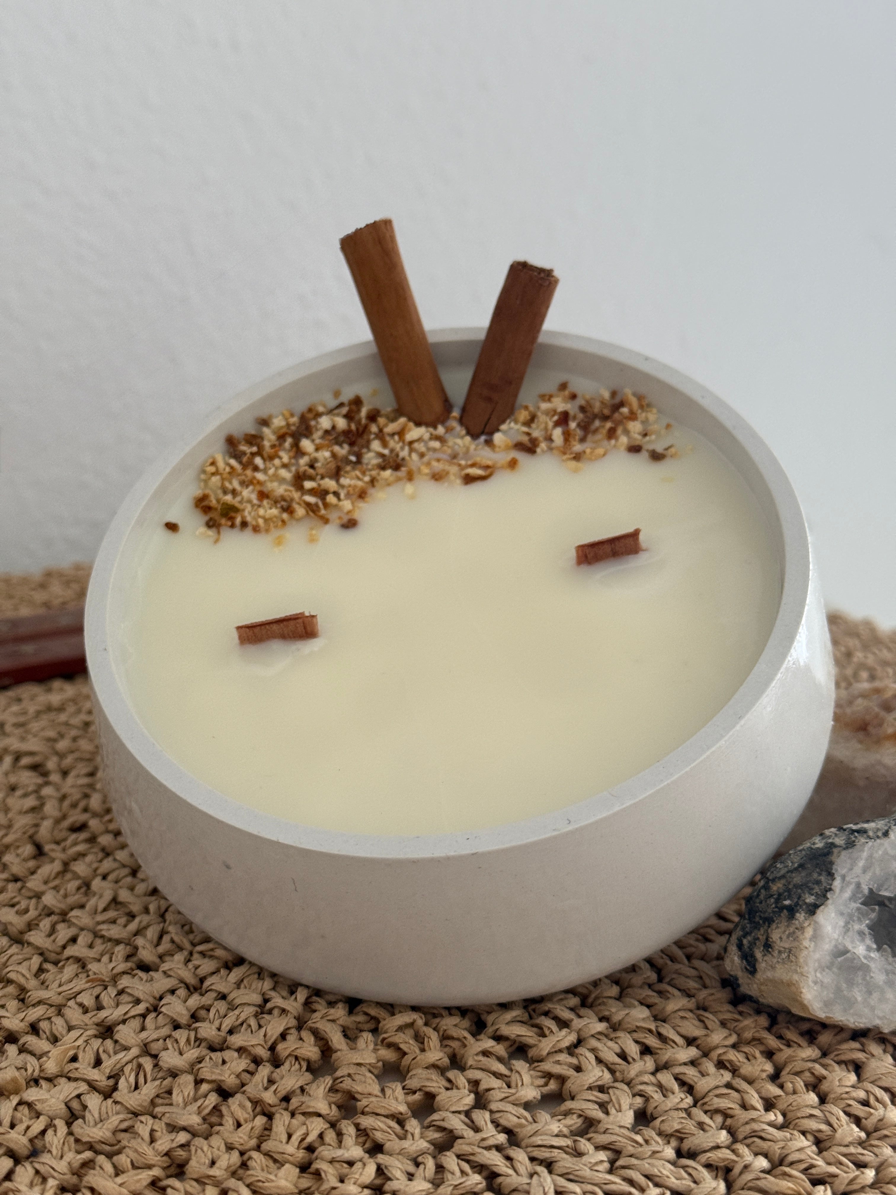 Santuario · Vela aromática Canela y Naranja