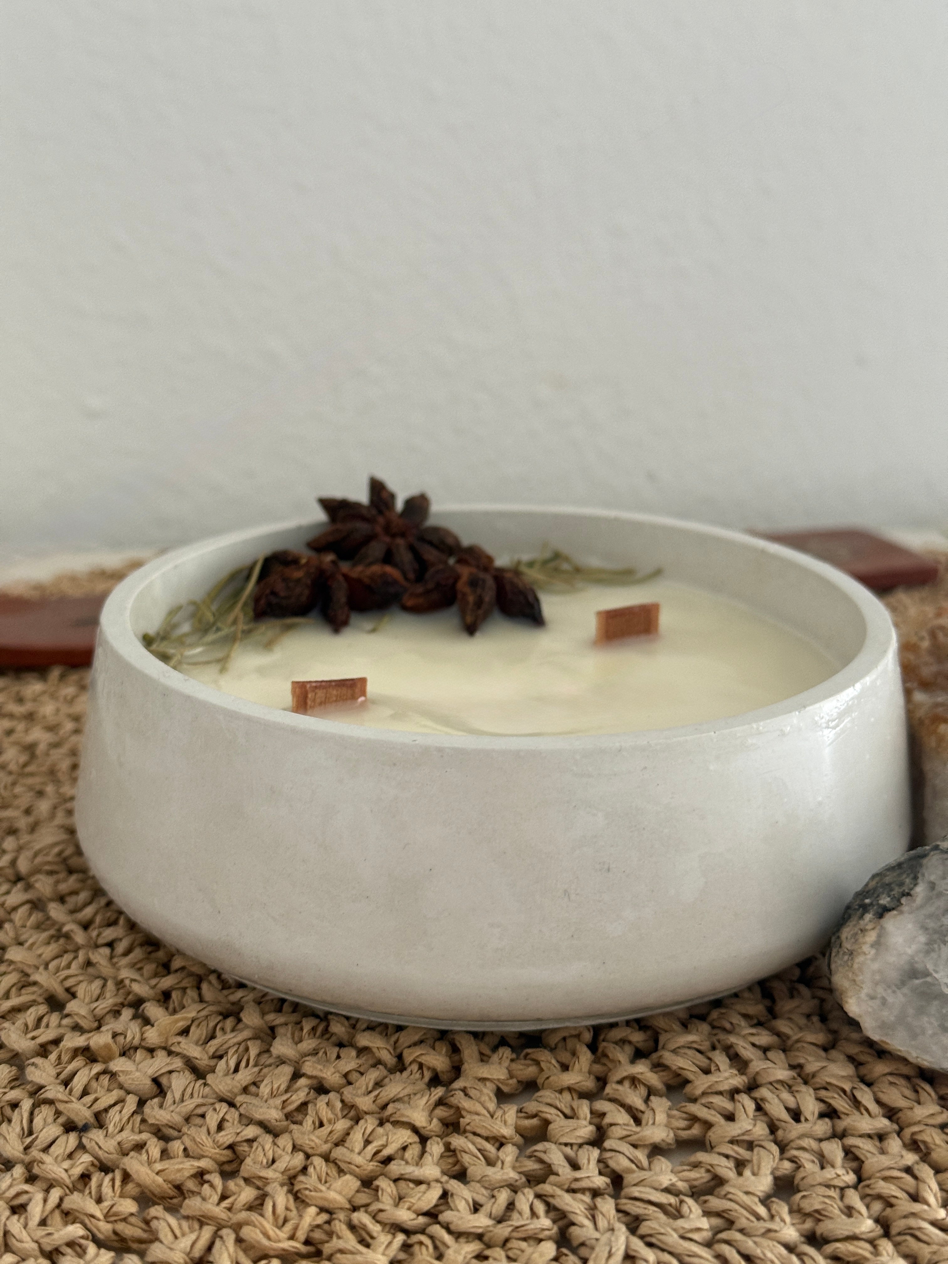 Santuario · Vela aromática de Vainilla